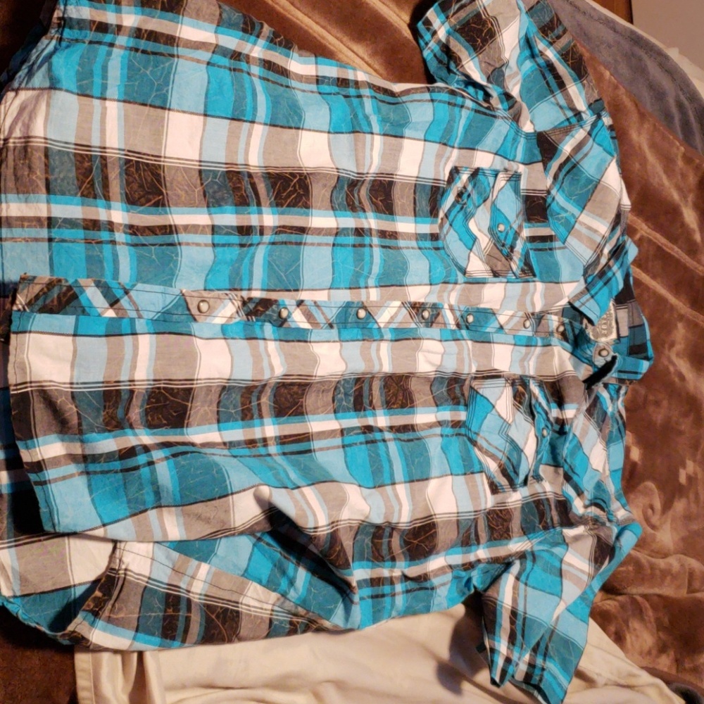 BKE shirt
